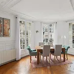 Haussmannian&Central - Montmartre&Sacré-Coeur