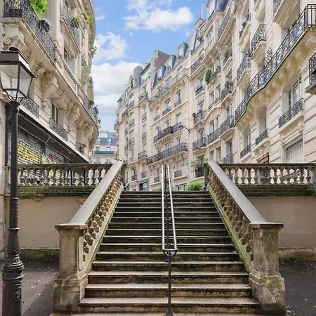 Haussmannian&central - Montmartre&sacré-coeur *