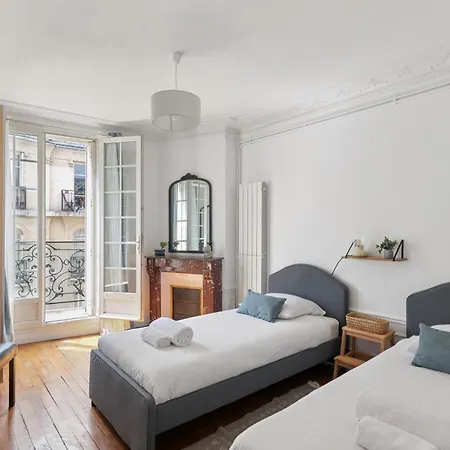 Haussmannian&central - Montmartre&sacré-coeur Parigi